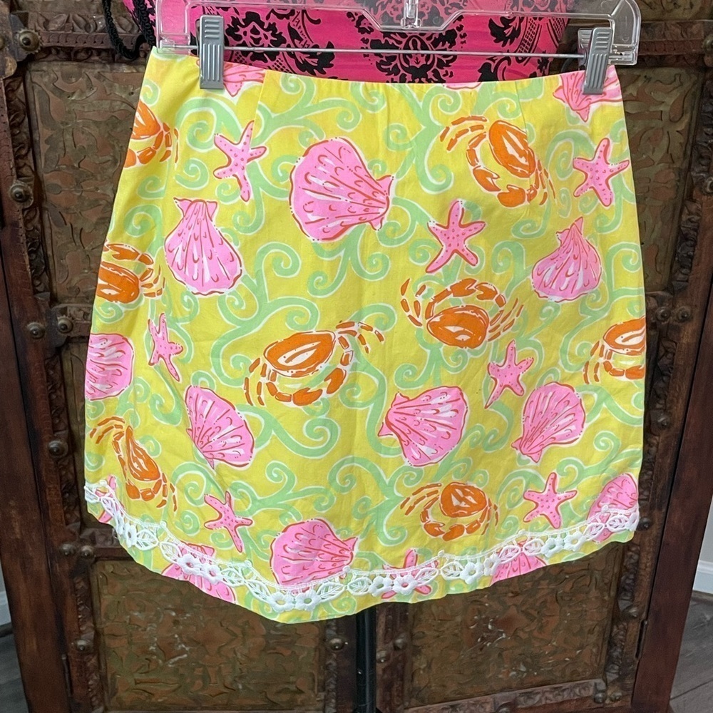 Lilly Pulitzer skirt size 8‎